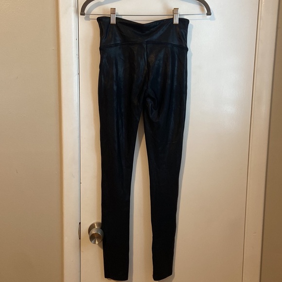 SPANX Faux Leather Leggings - Picture 8 of 9